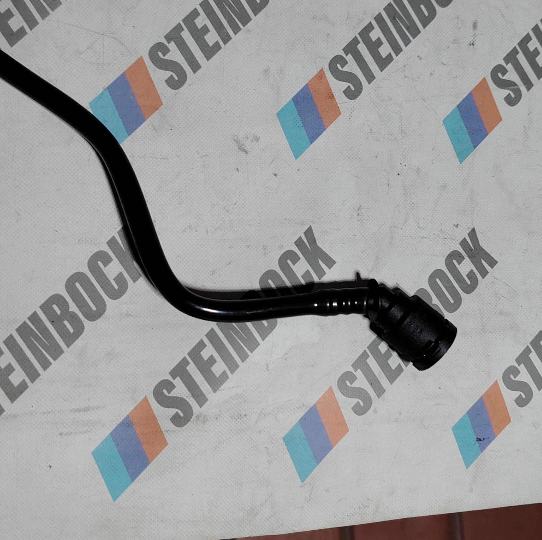 Manguera de desaireación superior radiador BMW motores N47N N47S1 N55 y otros - Imagen 5