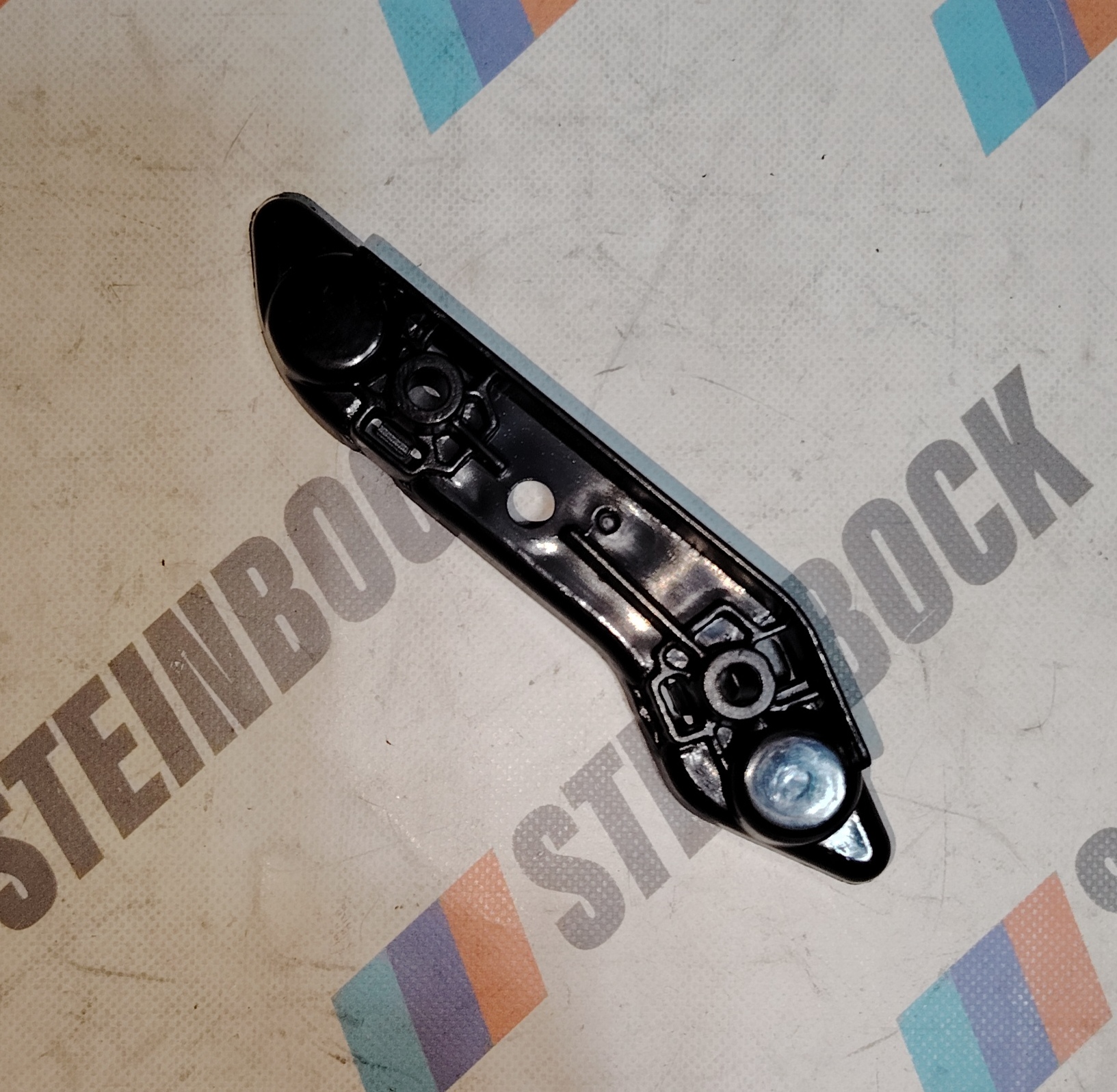 Ménsula delantera derecha superior BMW F20 F21 F23 - Imagen 2