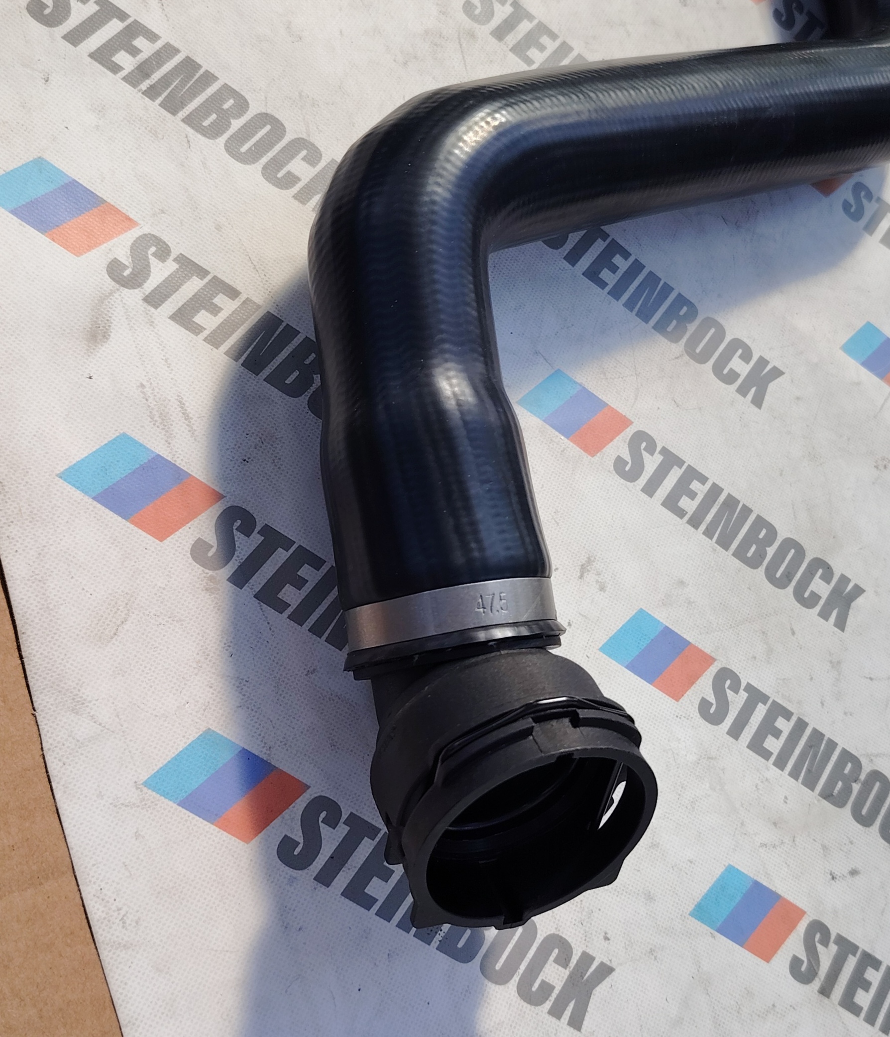 Manguera refrigerante de agua BMW motores N47N N47S1 - Imagen 3